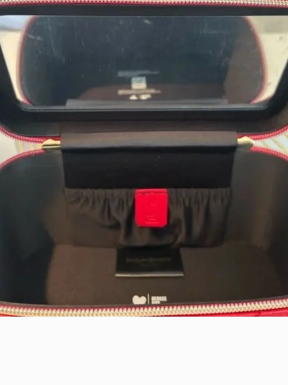 ❤️✨YSL Beauty Premium Vanity Rouge Case | Quilted Red | New in Box✨AUTHENTIC - Picture 7 of 12